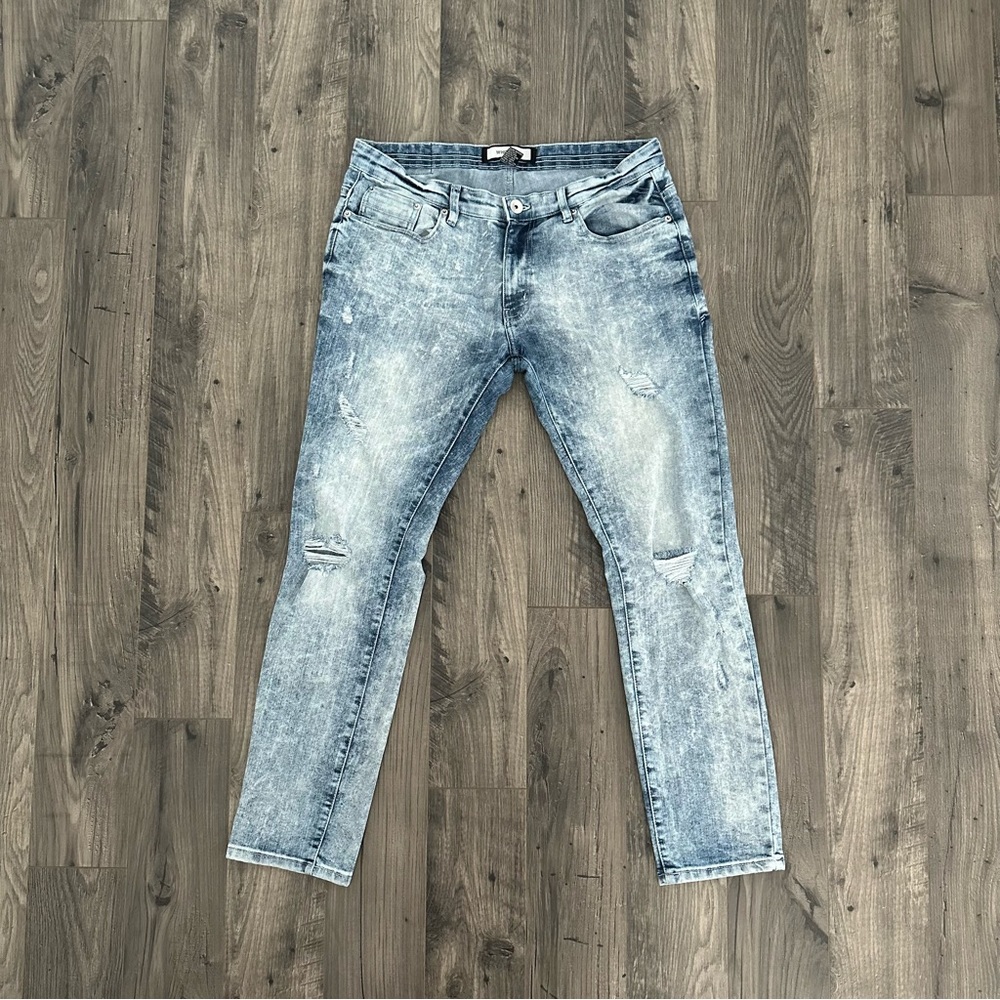 AAO Men’s Light Wash Skinny Jeans 36x32
